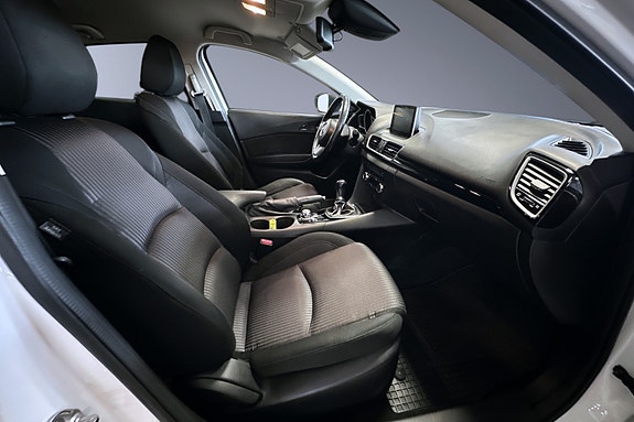Mazda 3 10 of 28