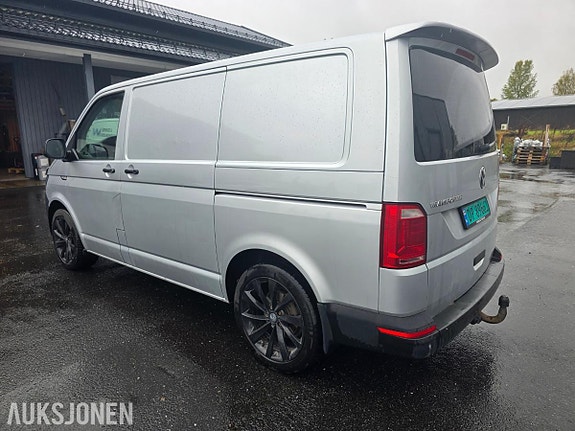 Volkswagen Transporter 7 of 30