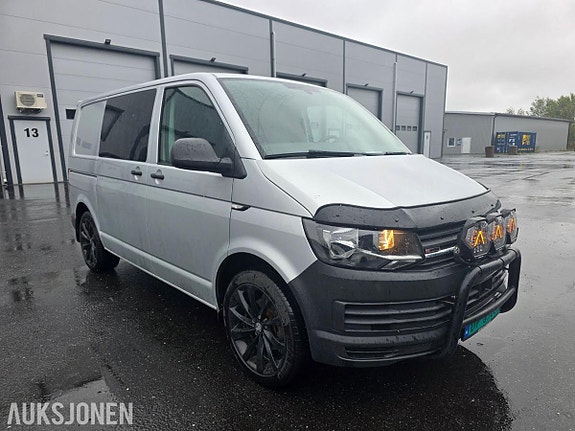 Volkswagen Transporter 3 of 30