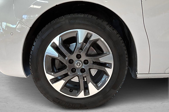 Opel Vivaro 25 of 27