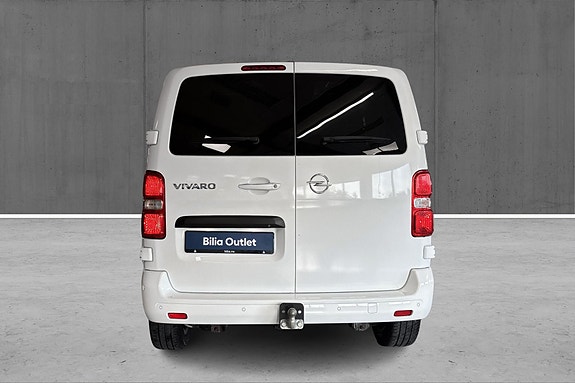 Opel Vivaro 10 of 27