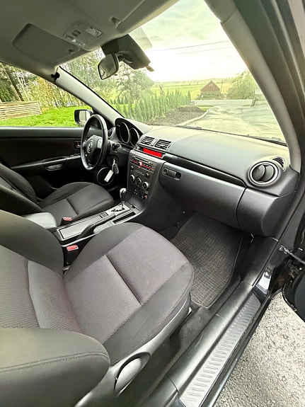 Mazda 3 24 of 28