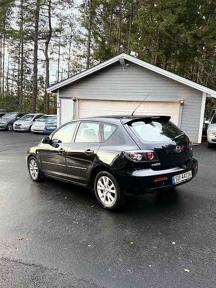 Mazda 3 13 of 28