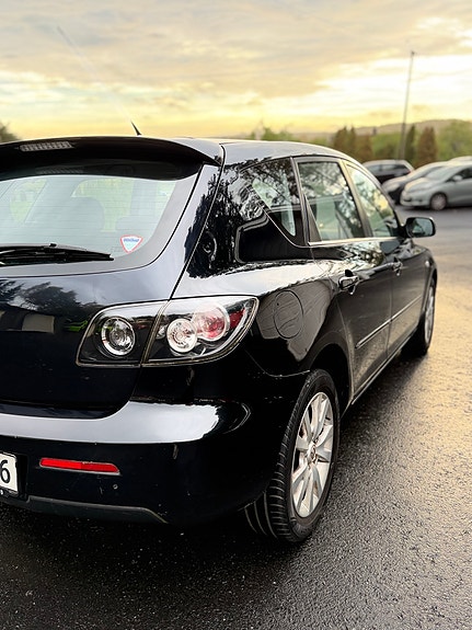 Mazda 3 9 of 28