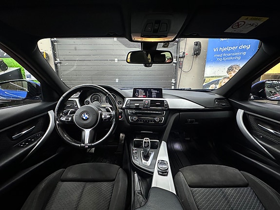 BMW 320d 22 of 27