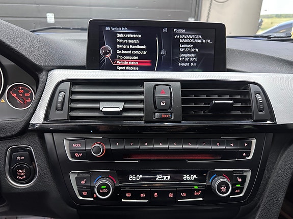 BMW 320d 25 of 27