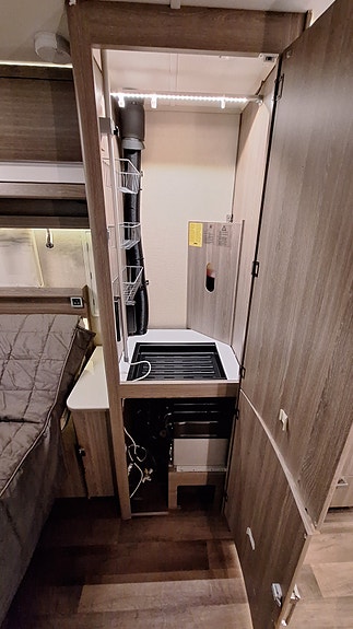 KABE ROYAL 780 TDL KS | Mover | A\C | Takmontert markise | 25 of 30