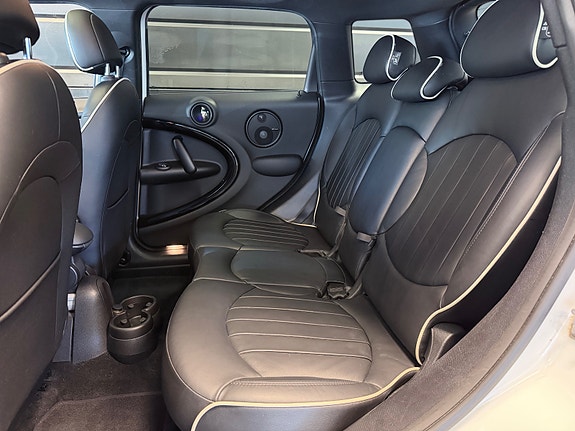 MINI Countryman Cooper S 17 of 30
