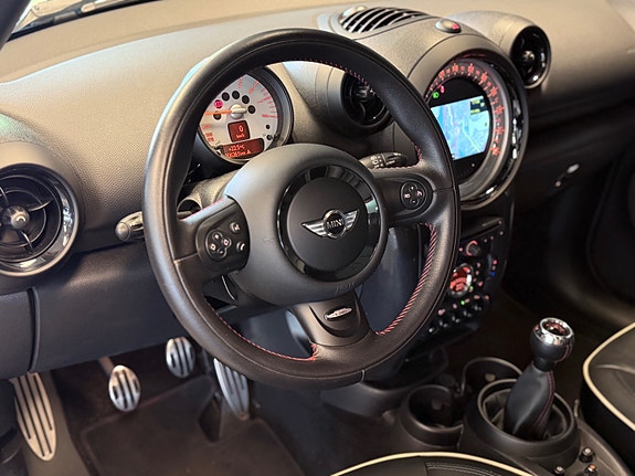 MINI Countryman Cooper S 11 of 30