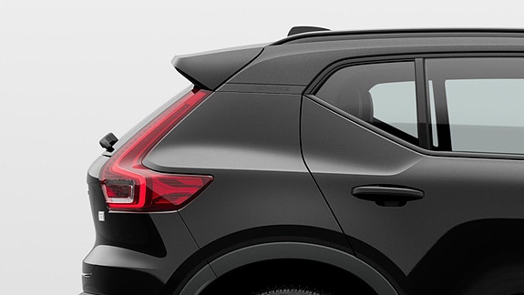 Volvo XC40 15 of 26