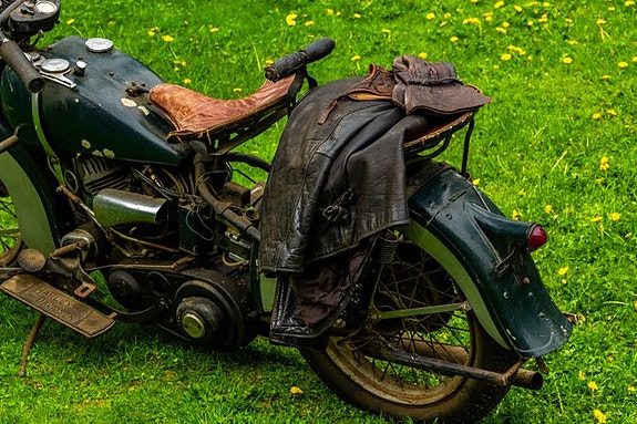 Harley-Davidson 4 of 20
