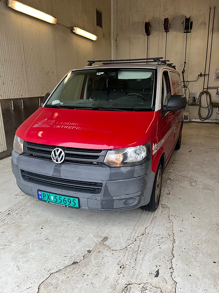 Volkswagen Transporter 2 of 26
