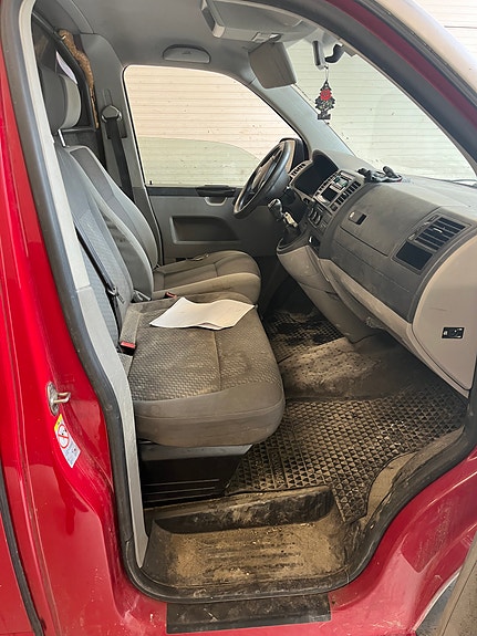 Volkswagen Transporter 25 of 26