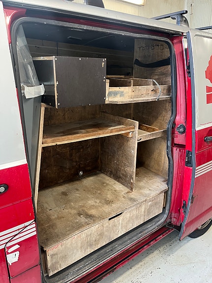 Volkswagen Transporter 15 of 26