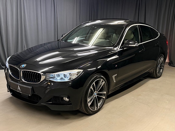 BMW 328i 11 of 30