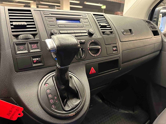 Volkswagen Transporter 16 of 29