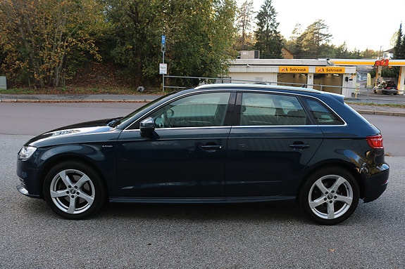 Audi A3 4 of 24