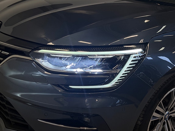 Renault Megane E-Tech 15 of 30