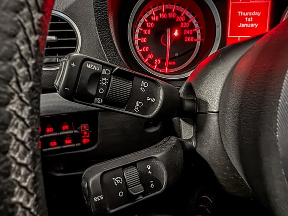 Alfa Romeo 159 SportWagon 13 of 28