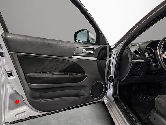 Alfa Romeo 159 SportWagon 9 of 28
