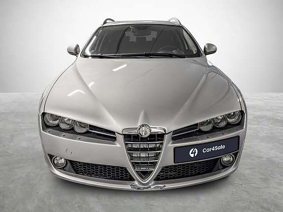 Alfa Romeo 159 SportWagon 8 of 28