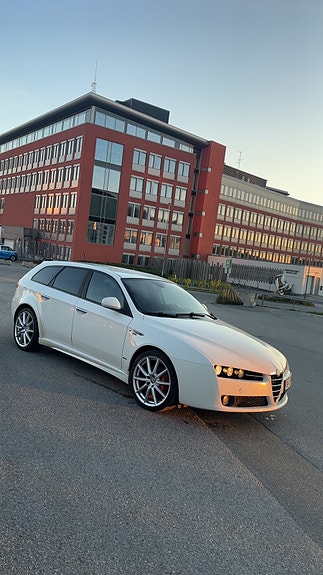 Alfa Romeo 159 7 of 20