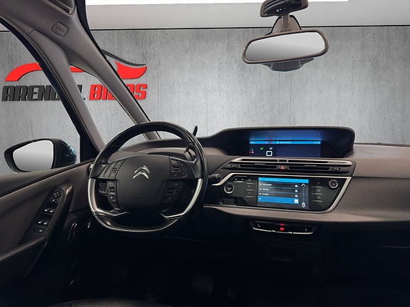Citroen C4 Picasso 14 of 26