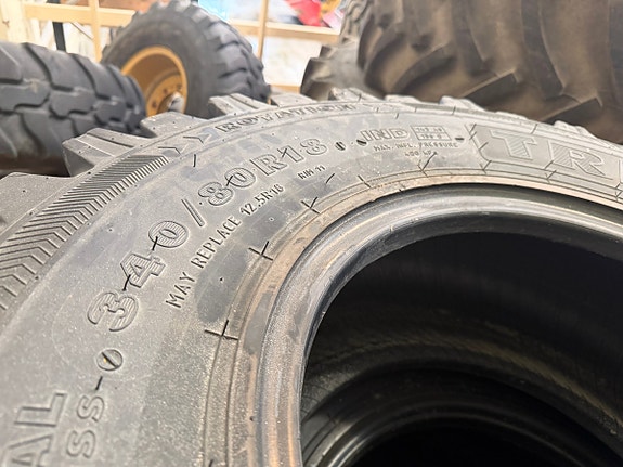 Andre Nokian TRI 2 340/80 R18 – 4 stk – radialdekk – svært god stand 2 of 3