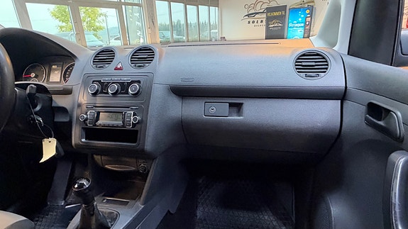 Volkswagen Caddy 23 of 30