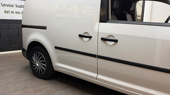 Volkswagen Caddy 5 of 30