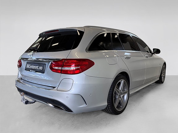 Mercedes-Benz C350 e 4 of 30