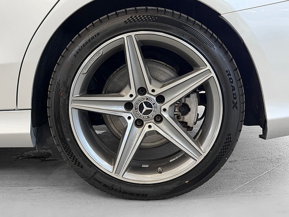 Mercedes-Benz C350 e 7 of 30