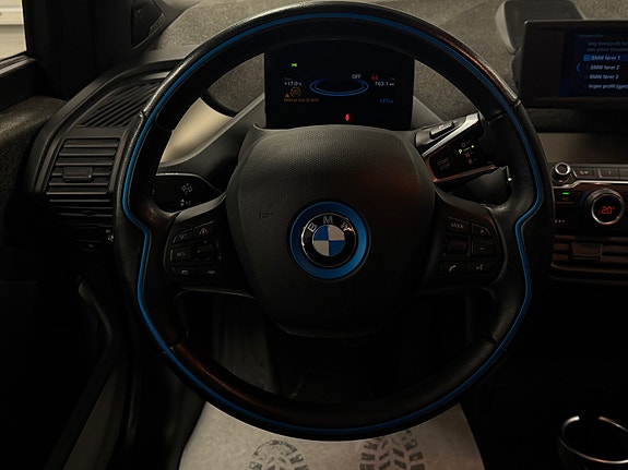 BMW i3 26 of 30