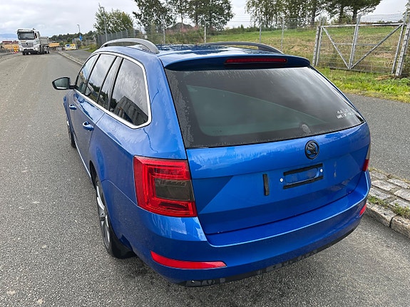 Skoda Octavia 6 of 23