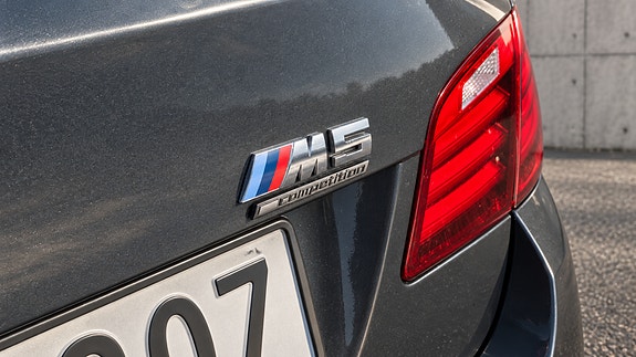 BMW M5 10 of 30