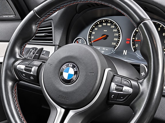 BMW M5 22 of 30