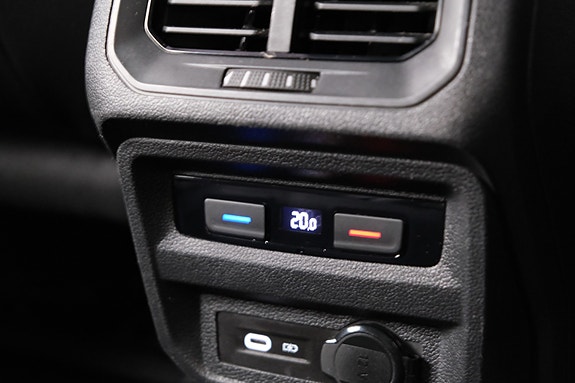 Volkswagen Tiguan 27 of 30