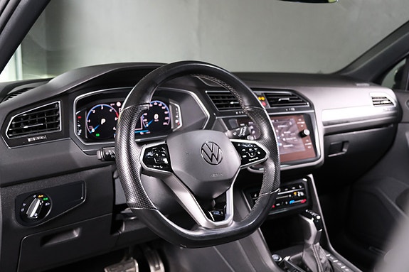 Volkswagen Tiguan 8 of 30