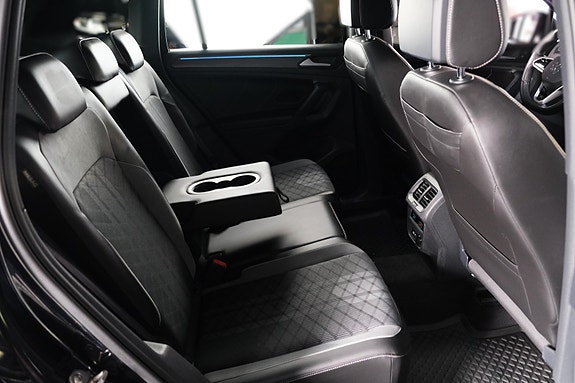 Volkswagen Tiguan 26 of 30