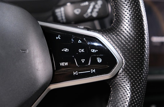 Volkswagen Tiguan 18 of 30