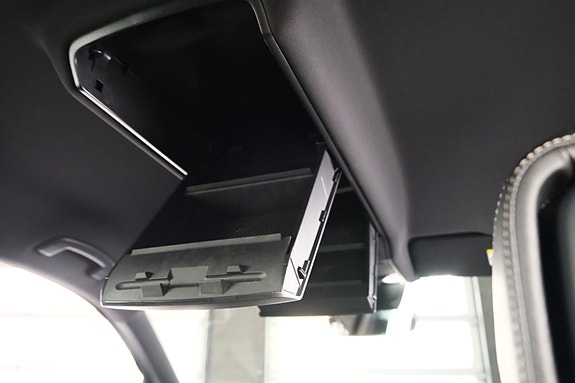 Volkswagen Tiguan 23 of 30