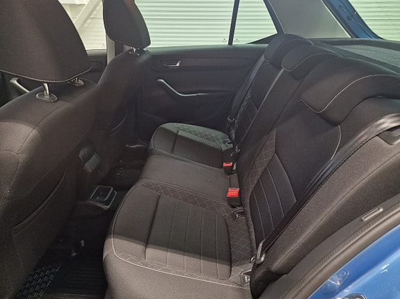 Skoda Fabia 14 of 30