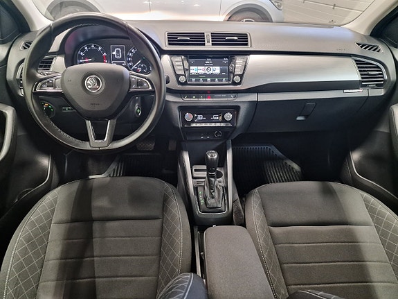 Skoda Fabia 13 of 30