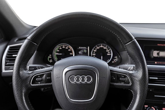Audi Q5 11 of 18