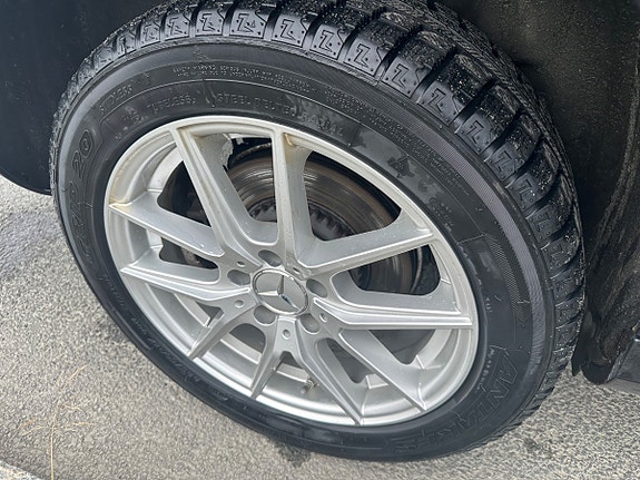 Mercedes-Benz C-Klasse 17 of 22