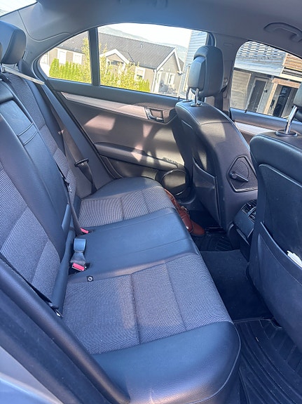 Mercedes-Benz C200 d 14 of 16