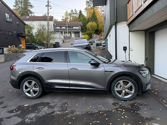 Audi e-tron 6 of 18