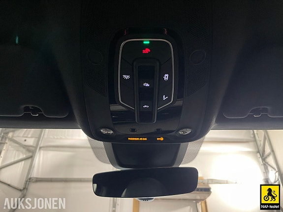 Audi e-tron 25 of 30