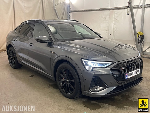 Audi e-tron 7 of 30