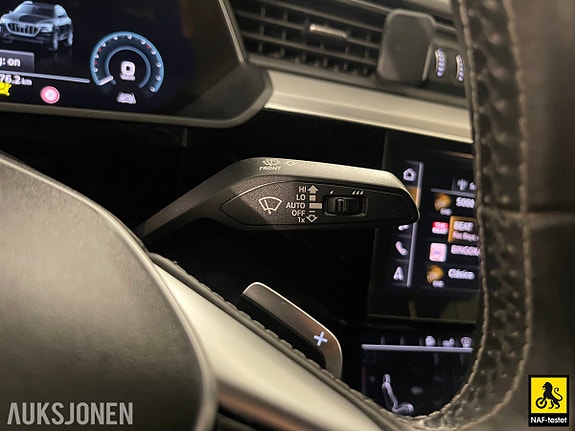 Audi e-tron 16 of 30